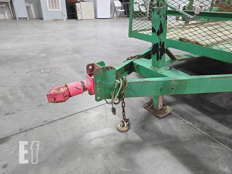 16-foot-tandem-axle-landscape-trailer-image-11