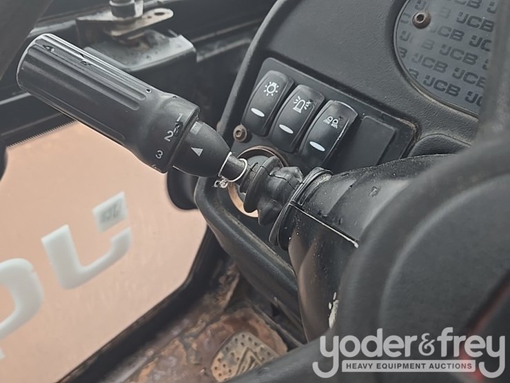 2018-jcb-512-56-image-112