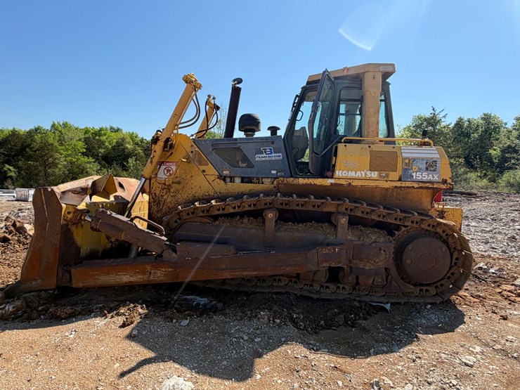 2003-komatsu-d155ax-5-image-6