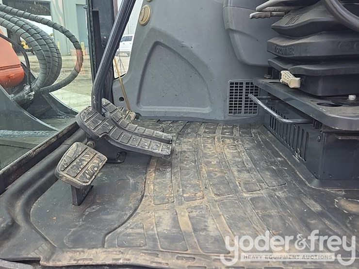 2020-doosan-dx60e-9cn-image-98