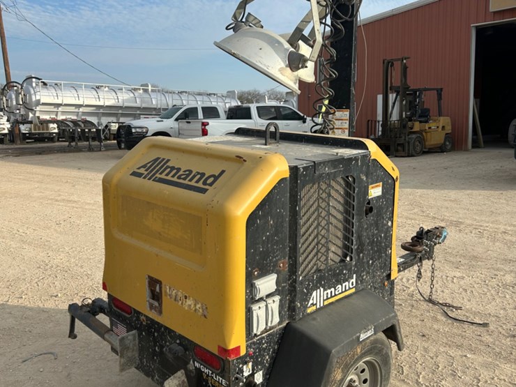 2019-allmand-light-plant-image-3