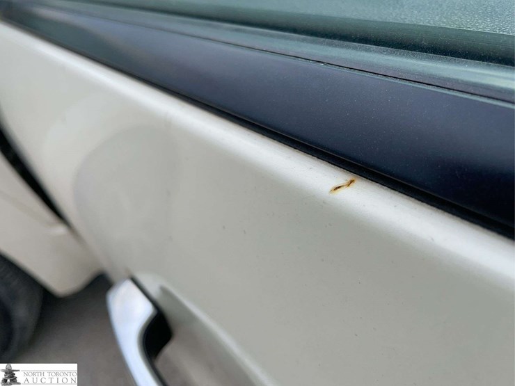 2009-ford-taurus-x-image-26