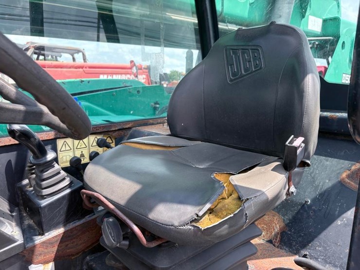 2012-jcb-509-42-image-25