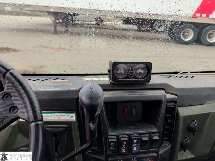 2015-polaris-ranger-image-23