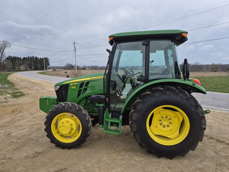 john-deere-5075e-image-10