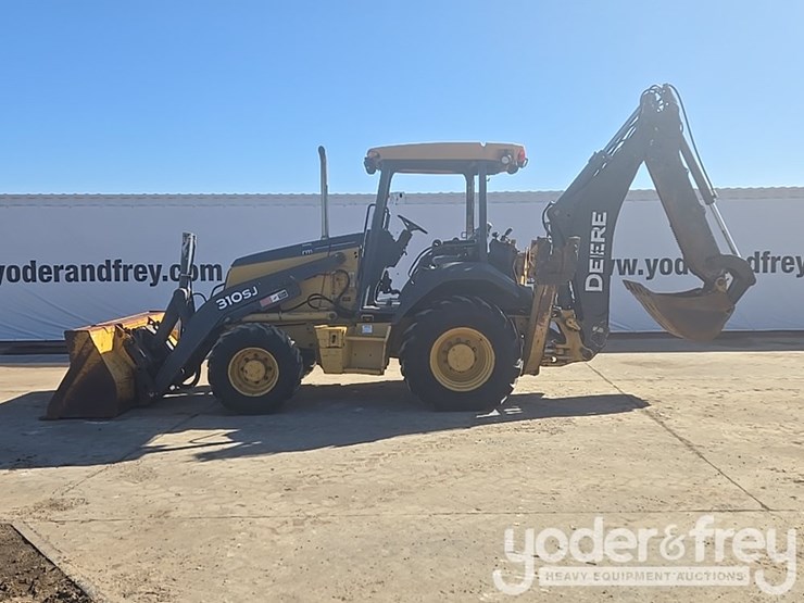 2010-deere-310sj-image-2