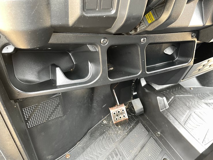 #600-•-2020-polaris-gravely-atlas-jsv-job-site-crew-cab-utv-(sells-with-bill-of-sale-only)-image-15