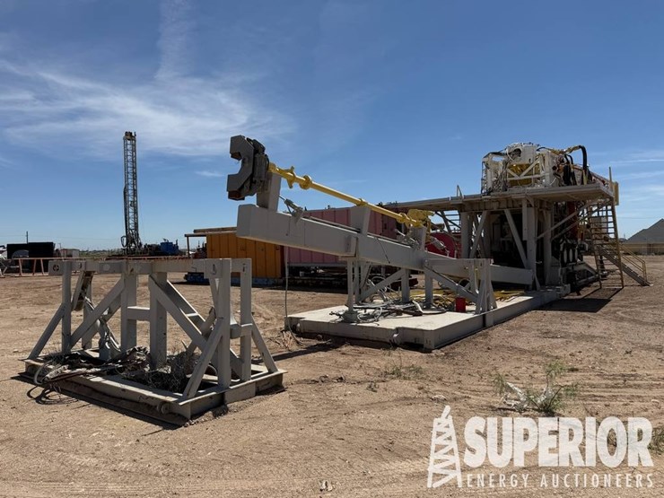 (11-2)-2007-ids-15'h-hyd-telescoping-substructure,...-image-7