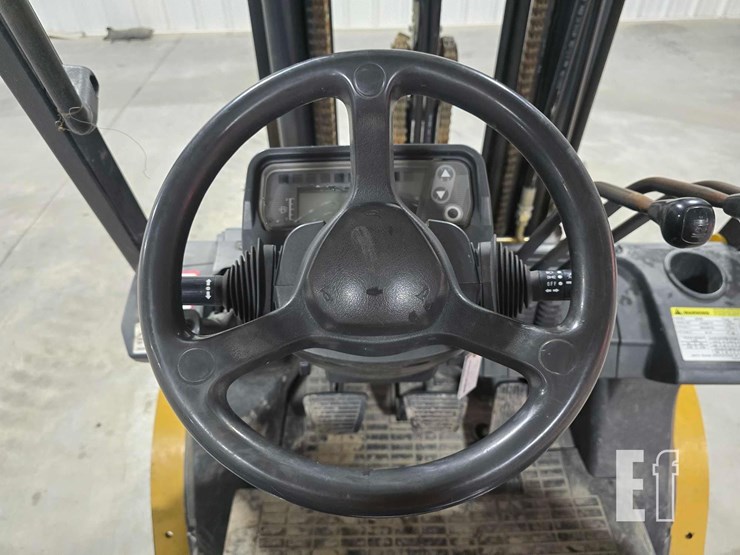 caterpillar-gp25n-image-14