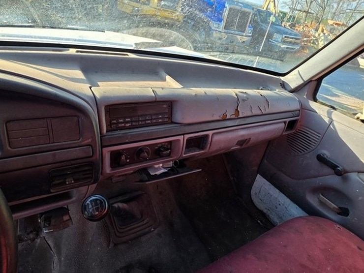 1997-ford-f350-image-32