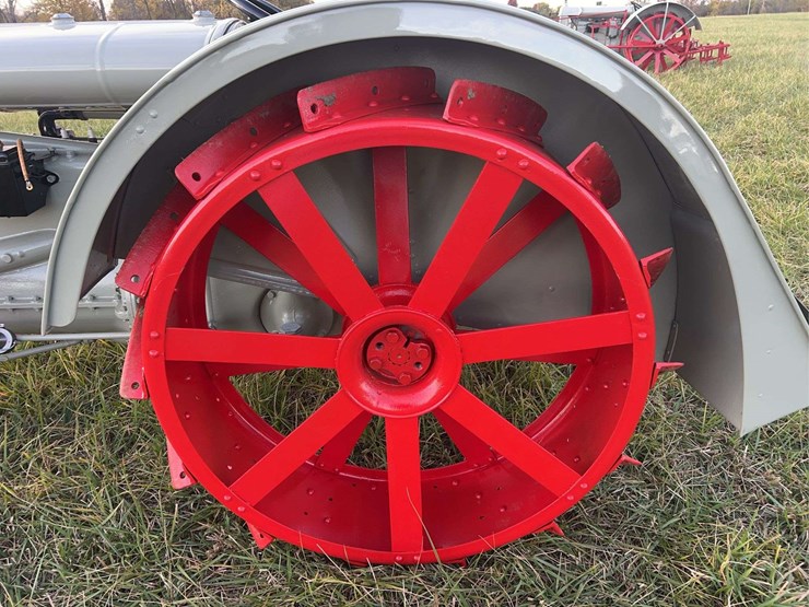 1926-fordson-tractor-image-54