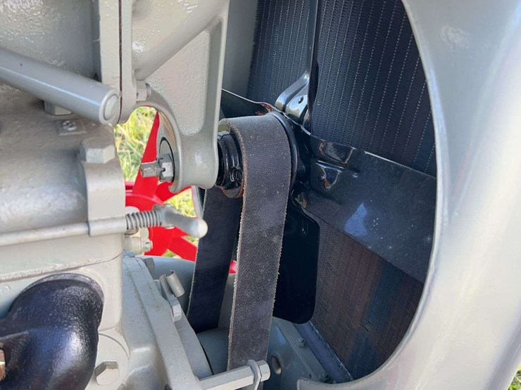 1923-fordson-tractor-image-21