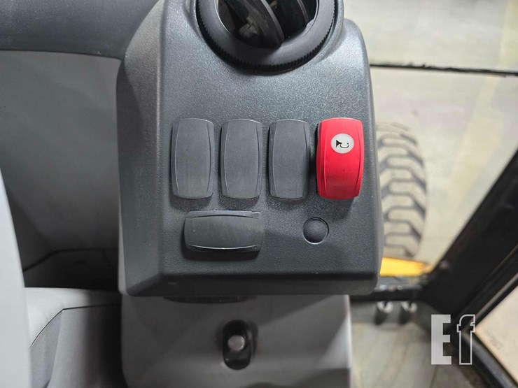 2009-caterpillar-430e-image-21