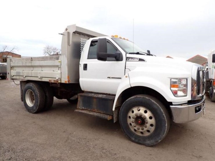 2017-ford-f750-image-3