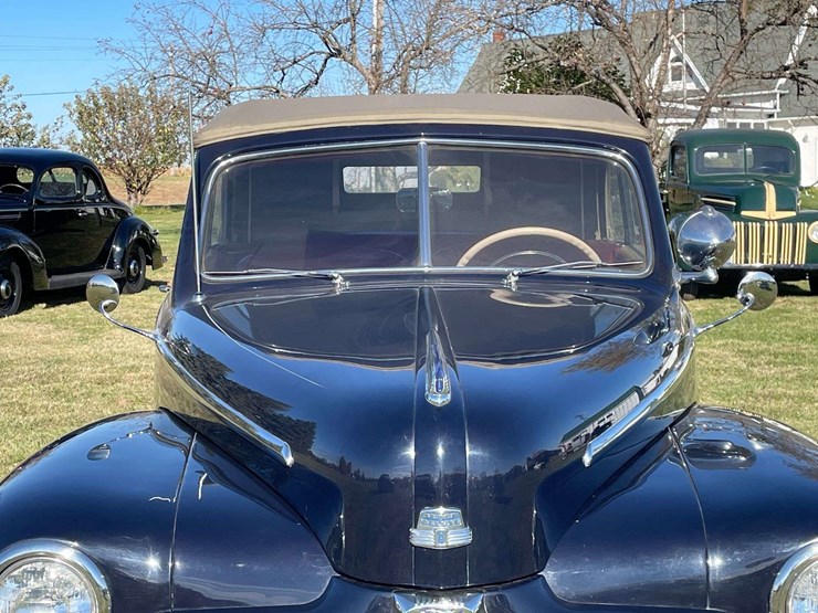 1948-ford-super-deluxe-convertible-image-11