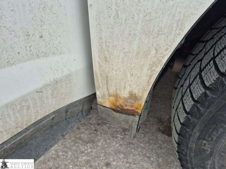 2015-chevrolet-equinox-image-30