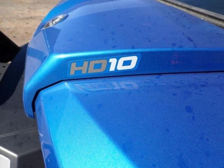 2022-can-am-defender-limited-hd10-4x4-side-by-side-image-25