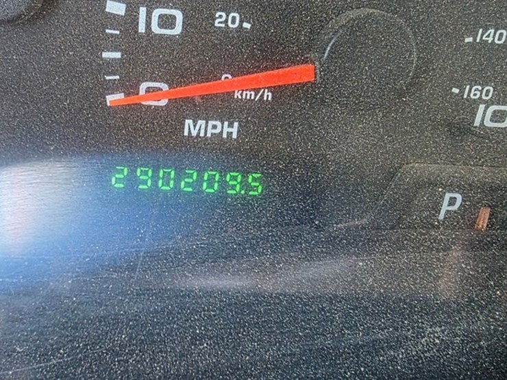 2004-ford-f350-image-53