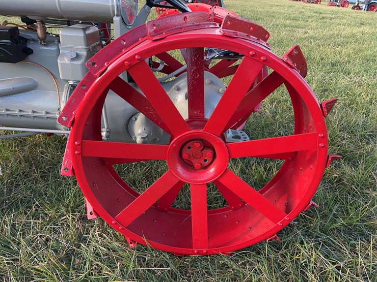 1922-fordson-tractor-image-41