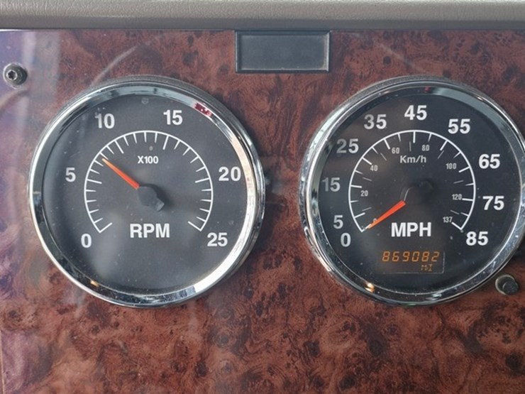 2006-international-9900-image-83