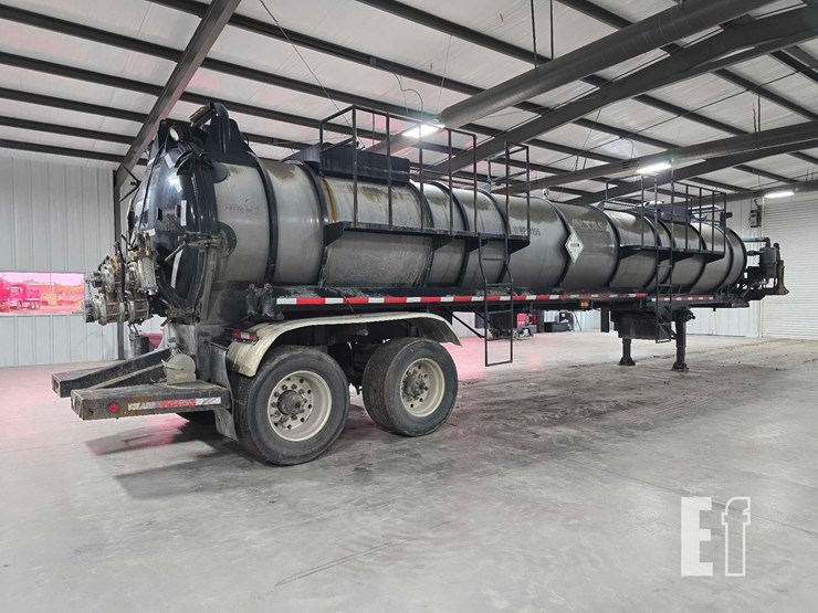 1992-ibex-6218-image-3