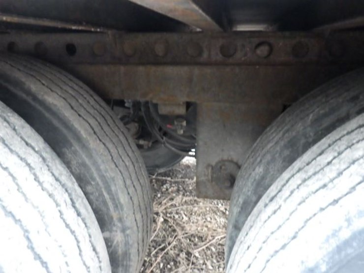 2014-hyundai-translead-image-21