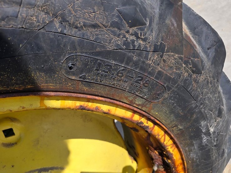 1960-john-deere-435-image-25