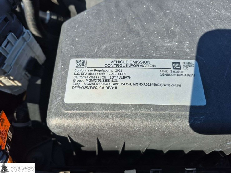 2021-chevrolet-tahoe-image-10