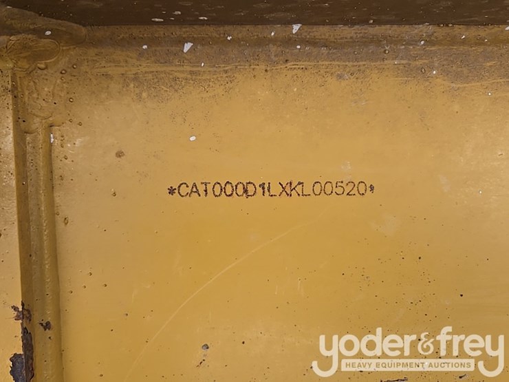 2021-caterpillar-d1-image-78