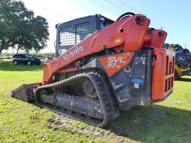 kubota-svl97-2-image-4