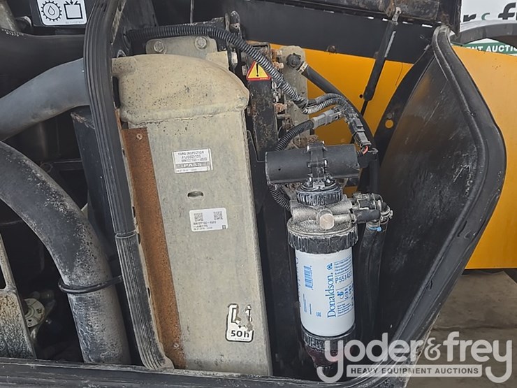 2018-jcb-512-56-image-76