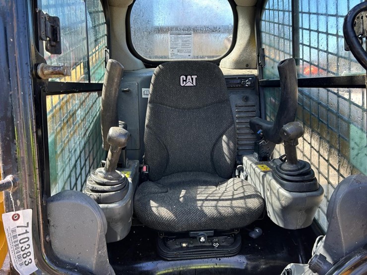 2015-caterpillar-289d-image-20