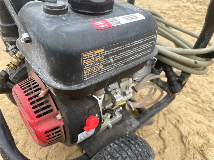 #3921-•-clean-machine-3,400-psi-pressure-washer-image-8