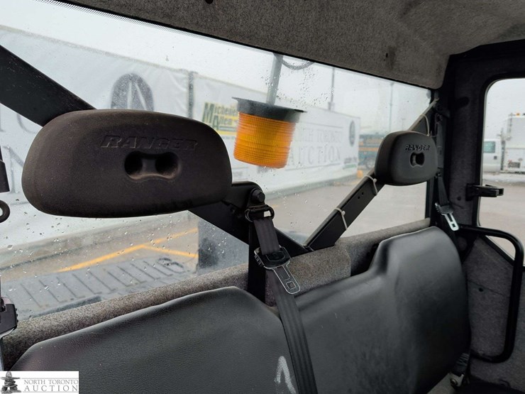 2017-polaris-ranger-image-32