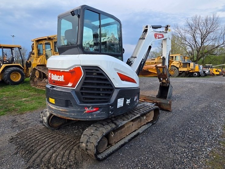 2023-bobcat-e42-image-3