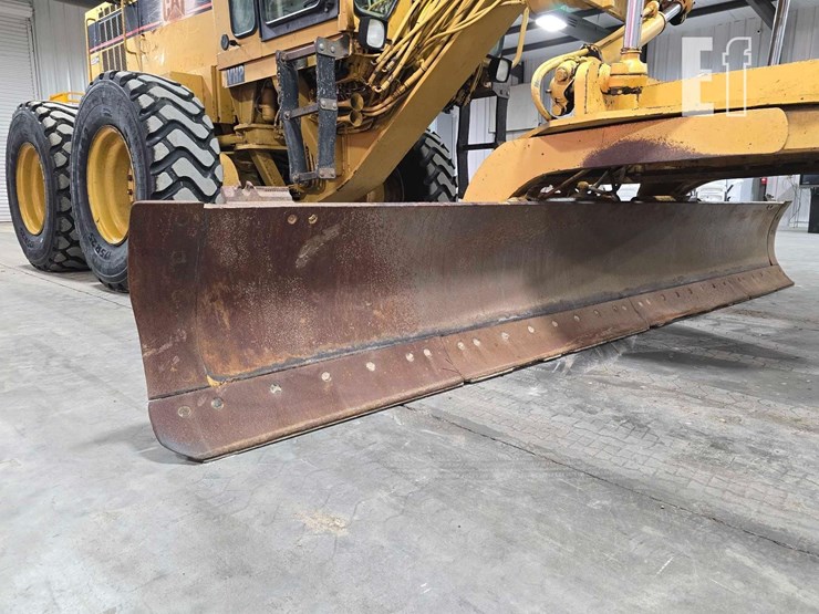 1996-caterpillar-140h-image-10