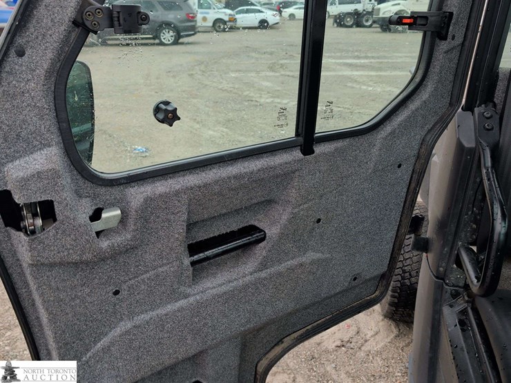 2015-polaris-ranger-image-30