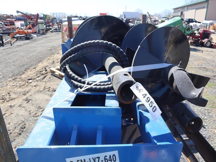 future-skid-steer-auger-image-3