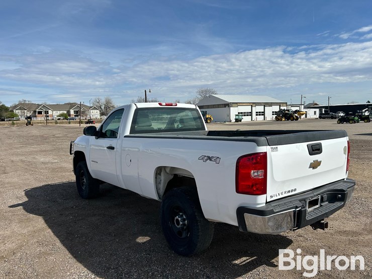 2010-chevrolet-silverado-2500-image-7