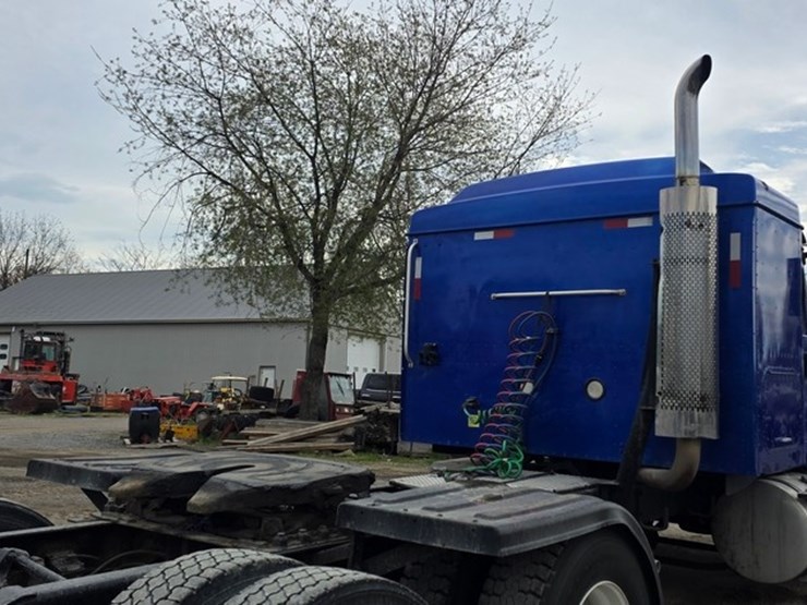 2006-international-9900-image-27