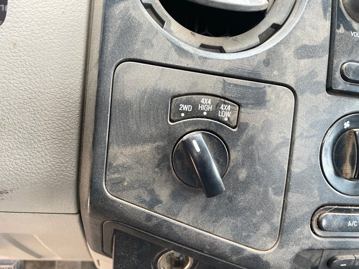 2008-ford-f550-image-52