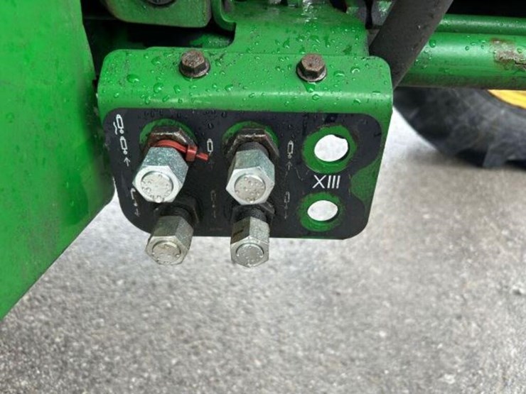 2016-john-deere-5085e-image-48
