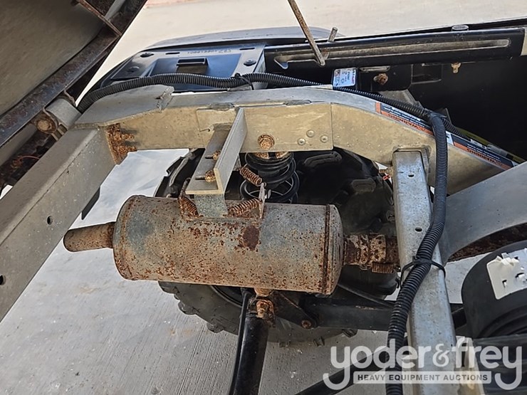 2020-club-car-carryall-1700-image-40