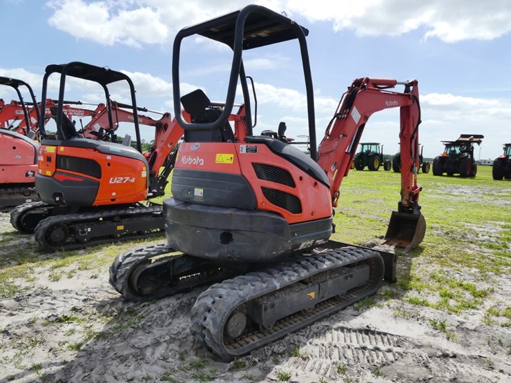 2021-kubota-u25-image-3