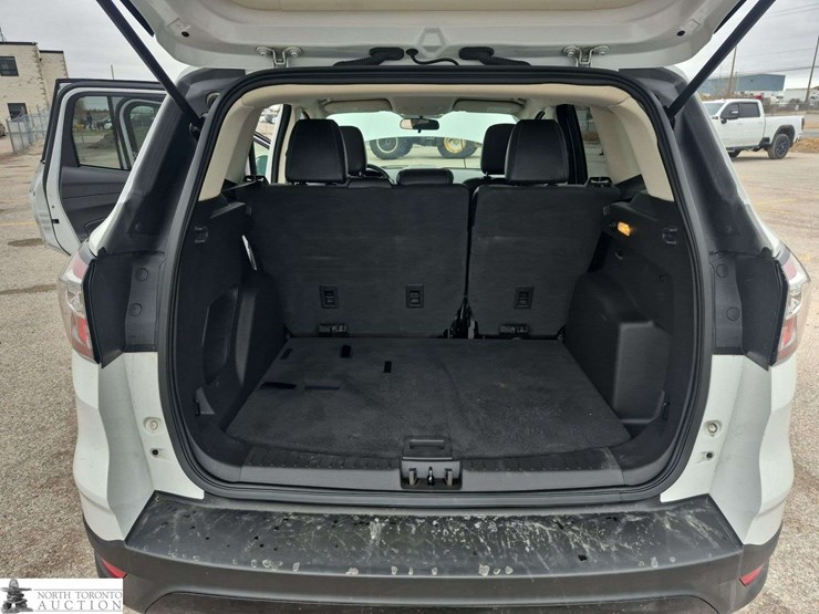 2018-ford-escape-image-24