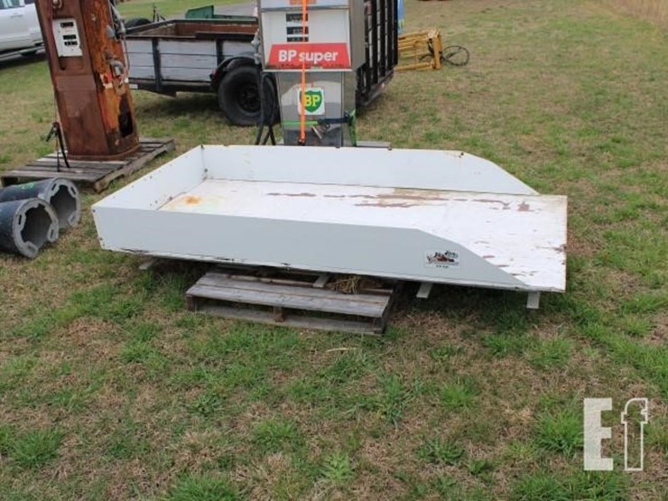 #1116-bed-rat-roll-out-truck-bed-8-x-47-image-2