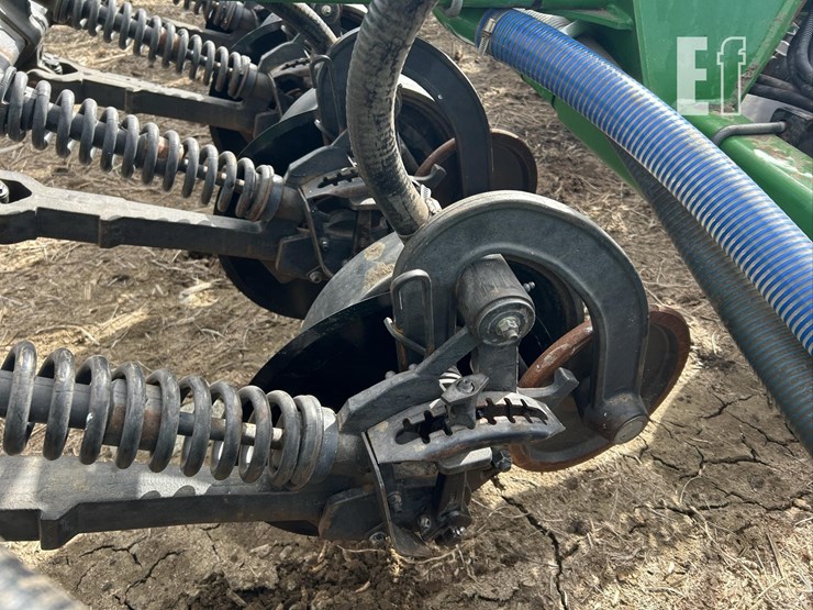 2014-john-deere-1895-image-37