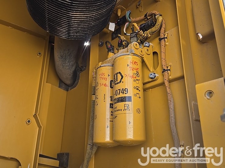 2017-caterpillar-336fl-image-39