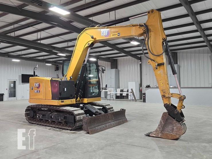 2022-caterpillar-307.5-image-2