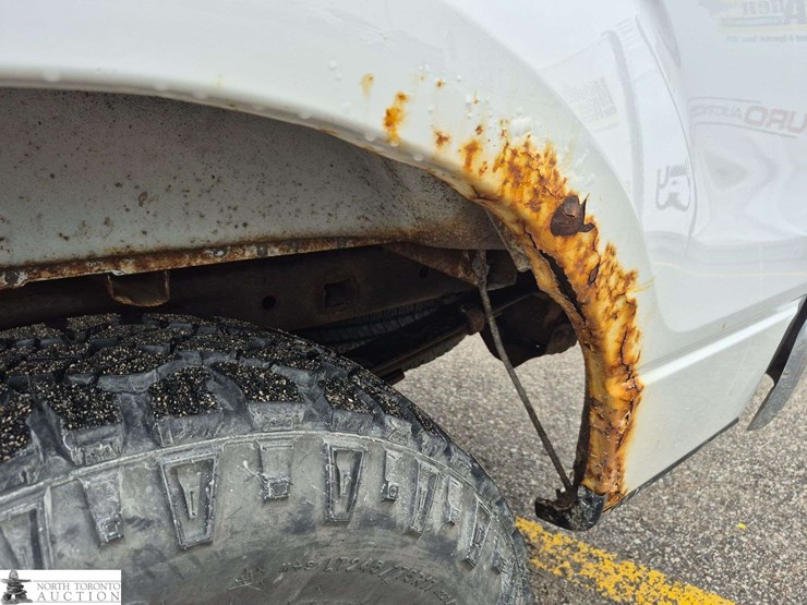 2013-ford-f150-image-25